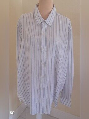 Men's Blue & White Stripe Casual Button-Down Shirt